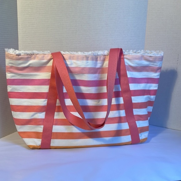 Victoria’s Secret Stripped tote bag Sz M - Picture 4 of 9